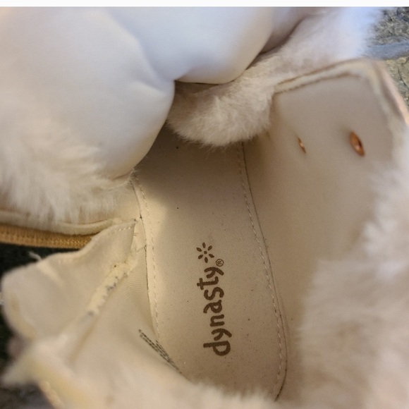 Like New Girls Boots - Picture 3 of 11